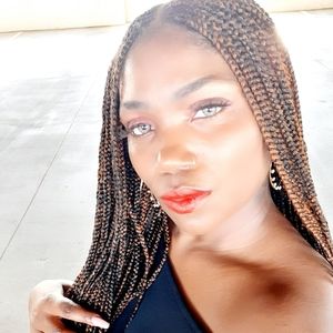 Meet your Posher, Kia